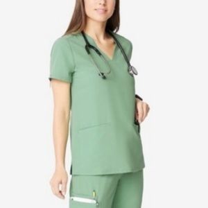 Figs jade green casma xs scrubs top